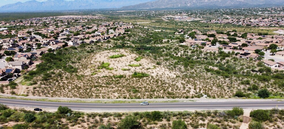 13051 E Mary Ann Cleveland Way, Vail, AZ for sale - Primary Photo - Image 1 of 1