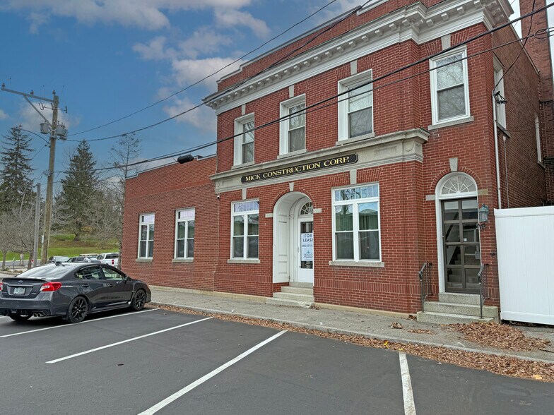 68-78 Front St, Rollinsford, NH à louer - Photo du bâtiment - Image 3 de 4