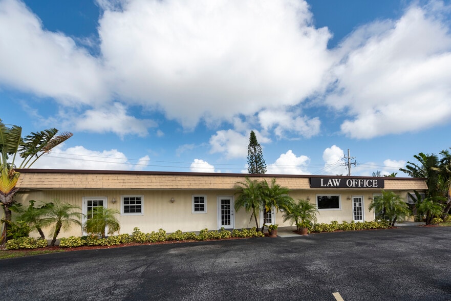 45 E Sheridan St, Dania Beach, FL à louer - Photo du bâtiment - Image 2 de 22