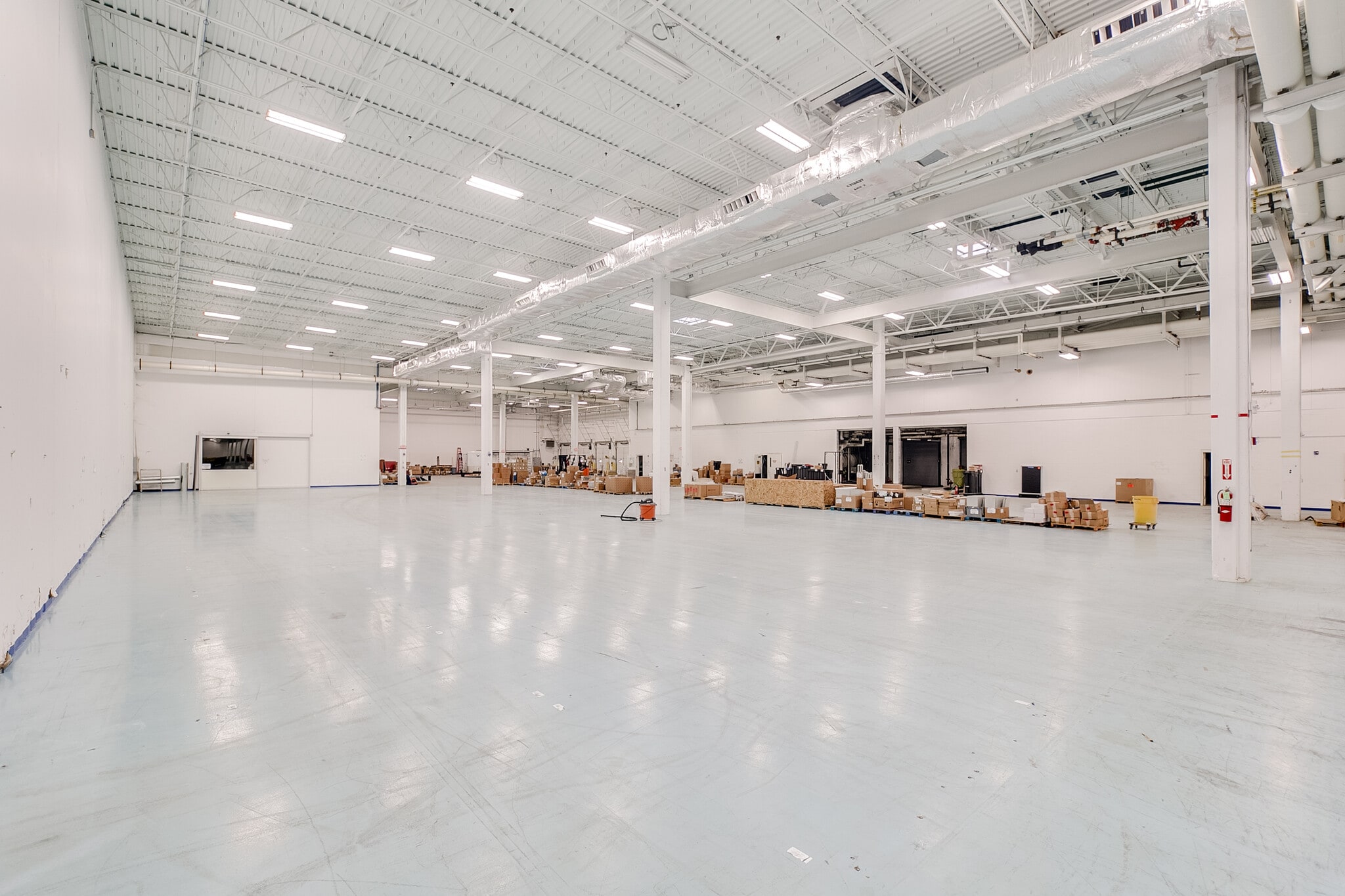 1 Corporate Woods Dr, Bridgeton, MO for sale Interior Photo- Image 1 of 20