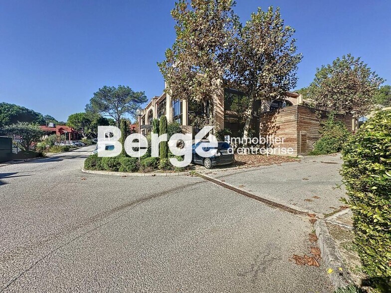 Office in SOPHIA ANTIPOLIS for sale - Building Photo - Image 1 of 16