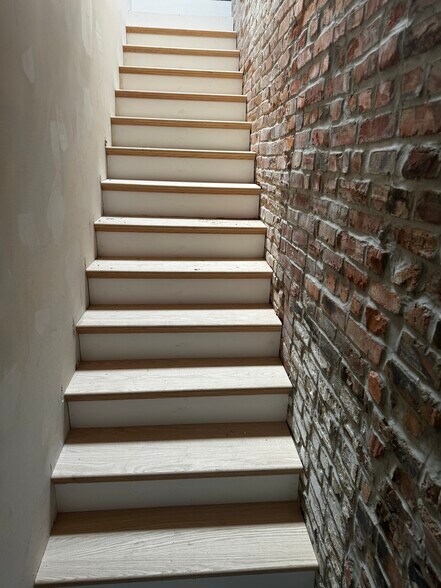 1235 Pennsylvania Ave SE, Washington, DC à louer - Photo intérieure - Image 3 de 23