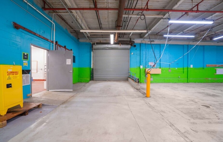 725 Main St, Millis-Clicquot, MA for lease - Interior Photo - Image 3 of 6