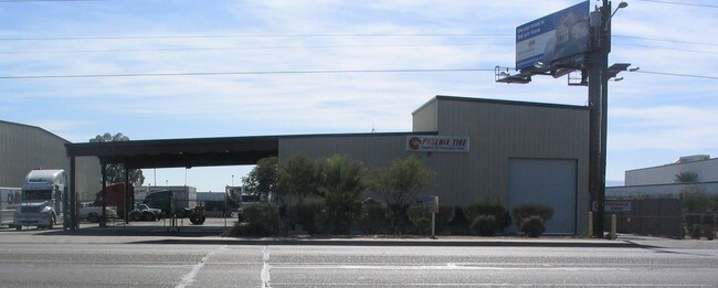 More details for 5217 W Buckeye Rd, Phoenix, AZ - Industrial for Lease