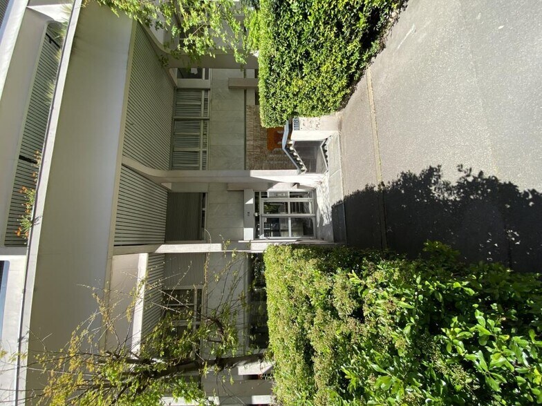 Bureau dans Paris à vendre - Photo du bâtiment - Image 3 de 12