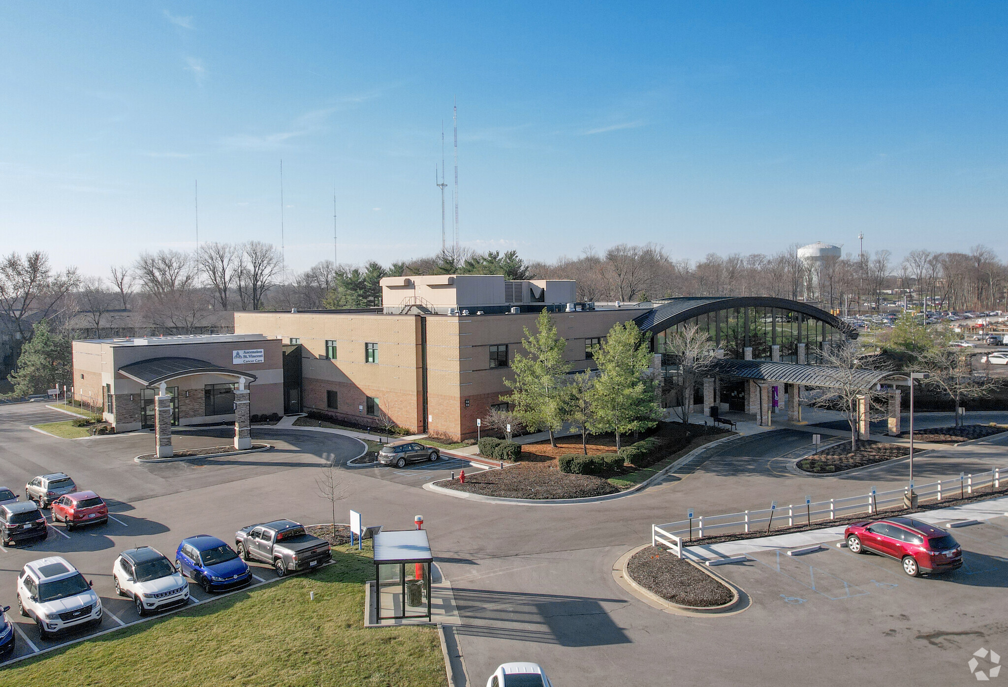 8301 Harcourt Rd, Indianapolis, IN for sale Primary Photo- Image 1 of 1