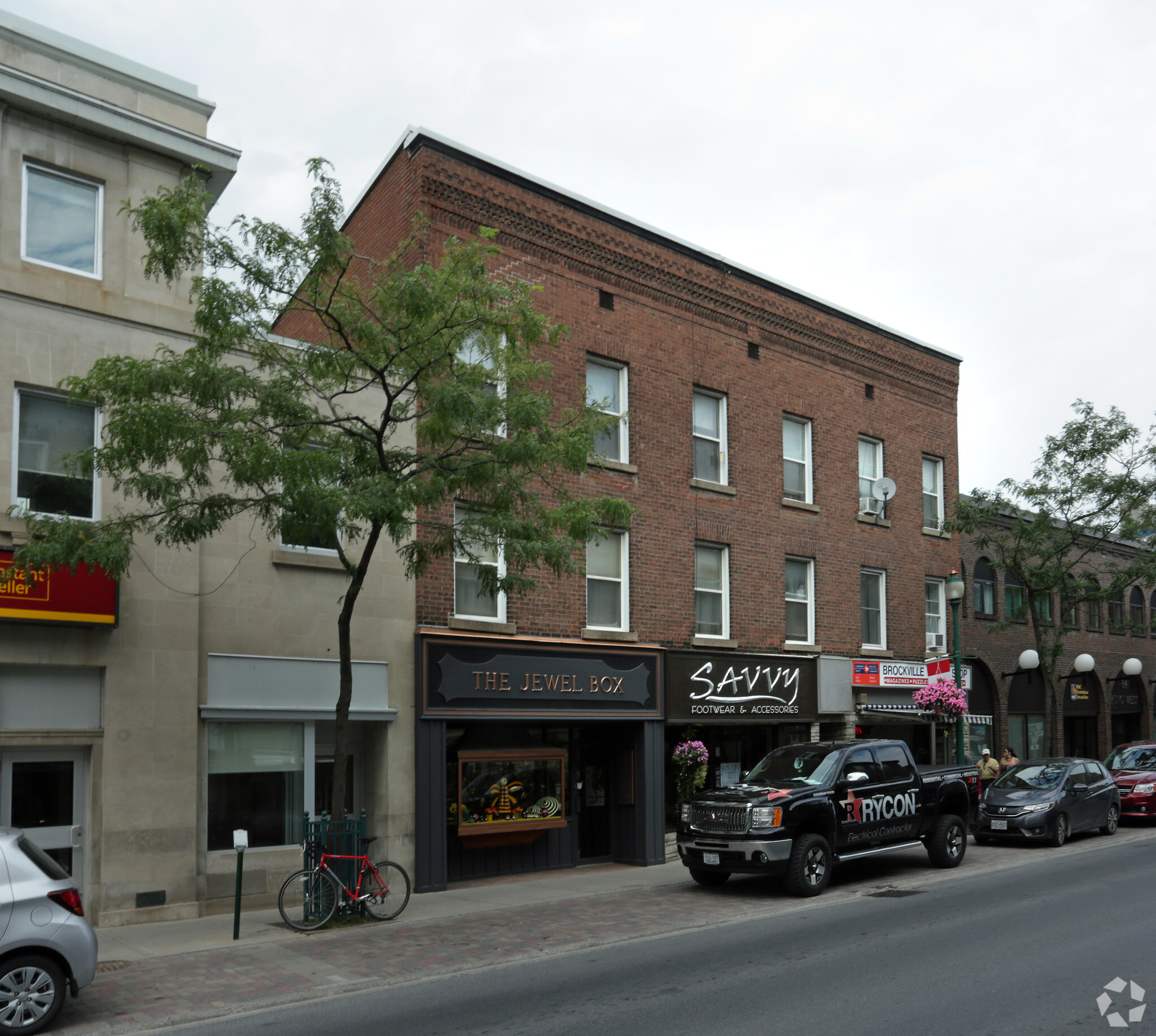 88-94 King St W, Brockville, ON à louer Photo du b timent- Image 1 de 6