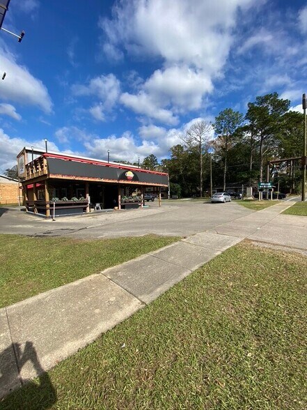 1904 W Pensacola St, Tallahassee, FL à louer - Photo du bâtiment - Image 3 de 4