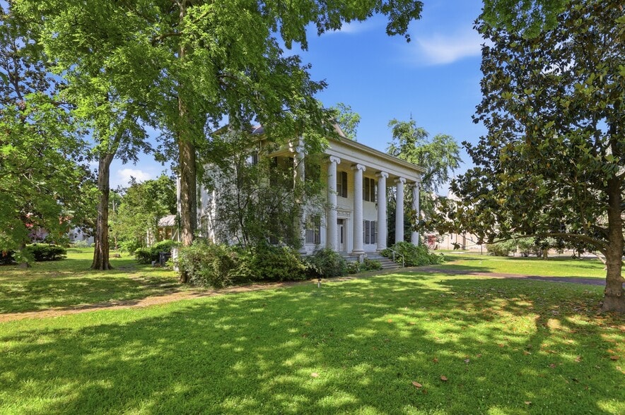 411 E 7th St, Little Rock, AR for sale - Building Photo - Image 2 of 16