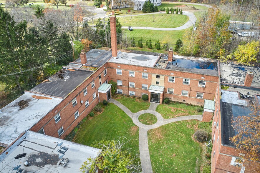 1608 Coventry Rd, Cleveland, OH à vendre - Photo du bâtiment - Image 2 de 27