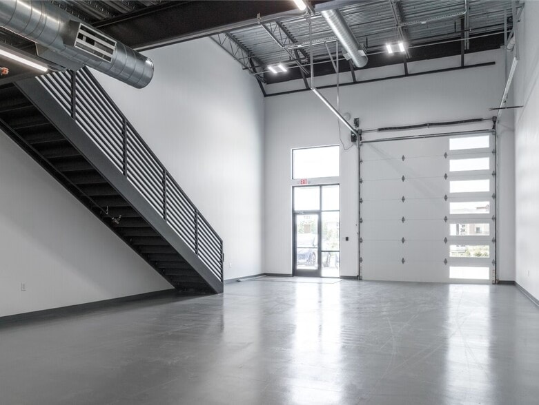 2601 TX-121, Lewisville, TX for lease - Building Photo - Image 3 of 12