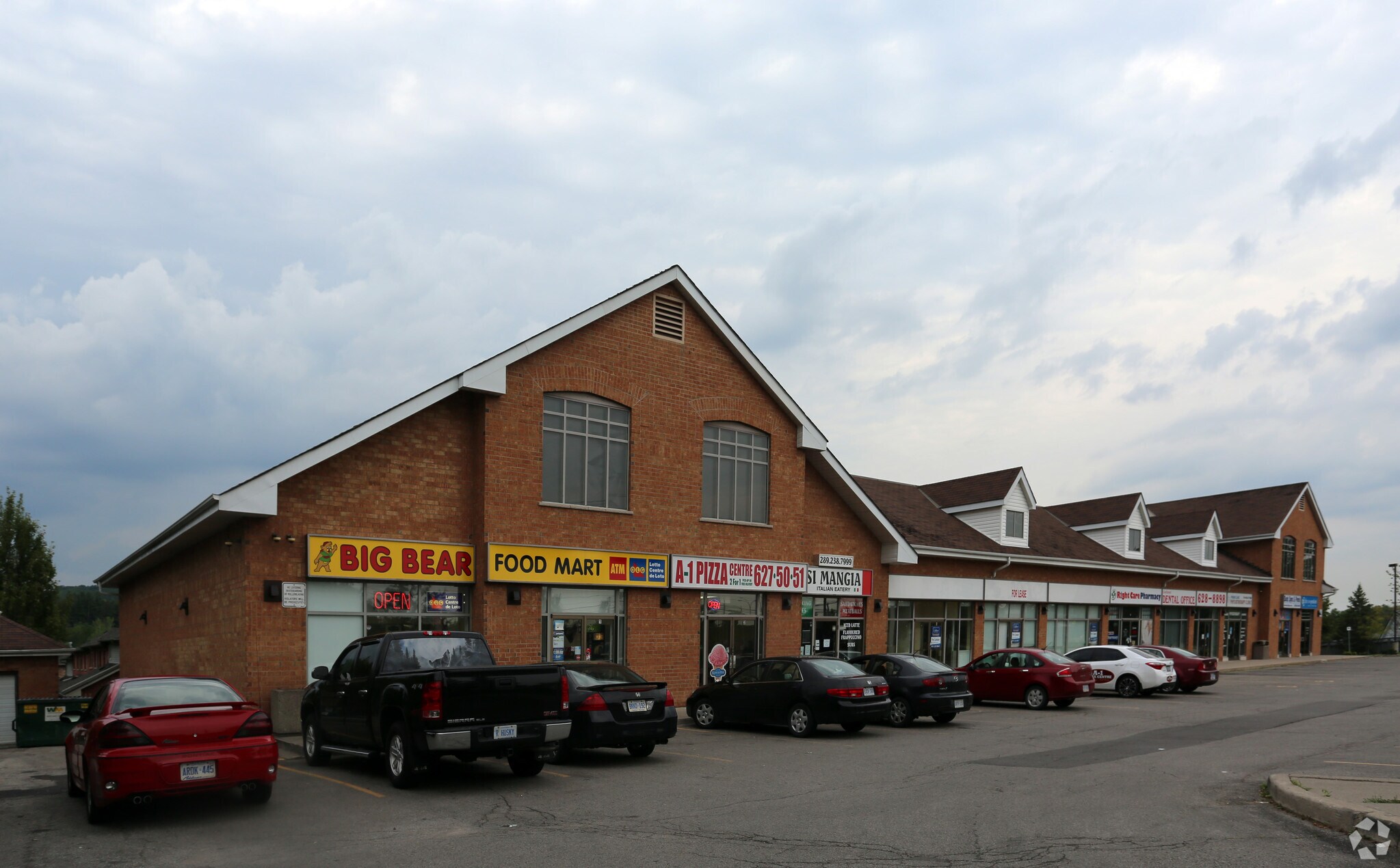 2 Castlewood Blvd, Dundas, ON à vendre Photo principale- Image 1 de 1