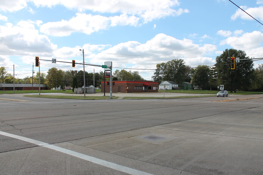 10050 St. Clair Ave, Fairview Heights, IL for lease - Building Photo - Image 3 of 5