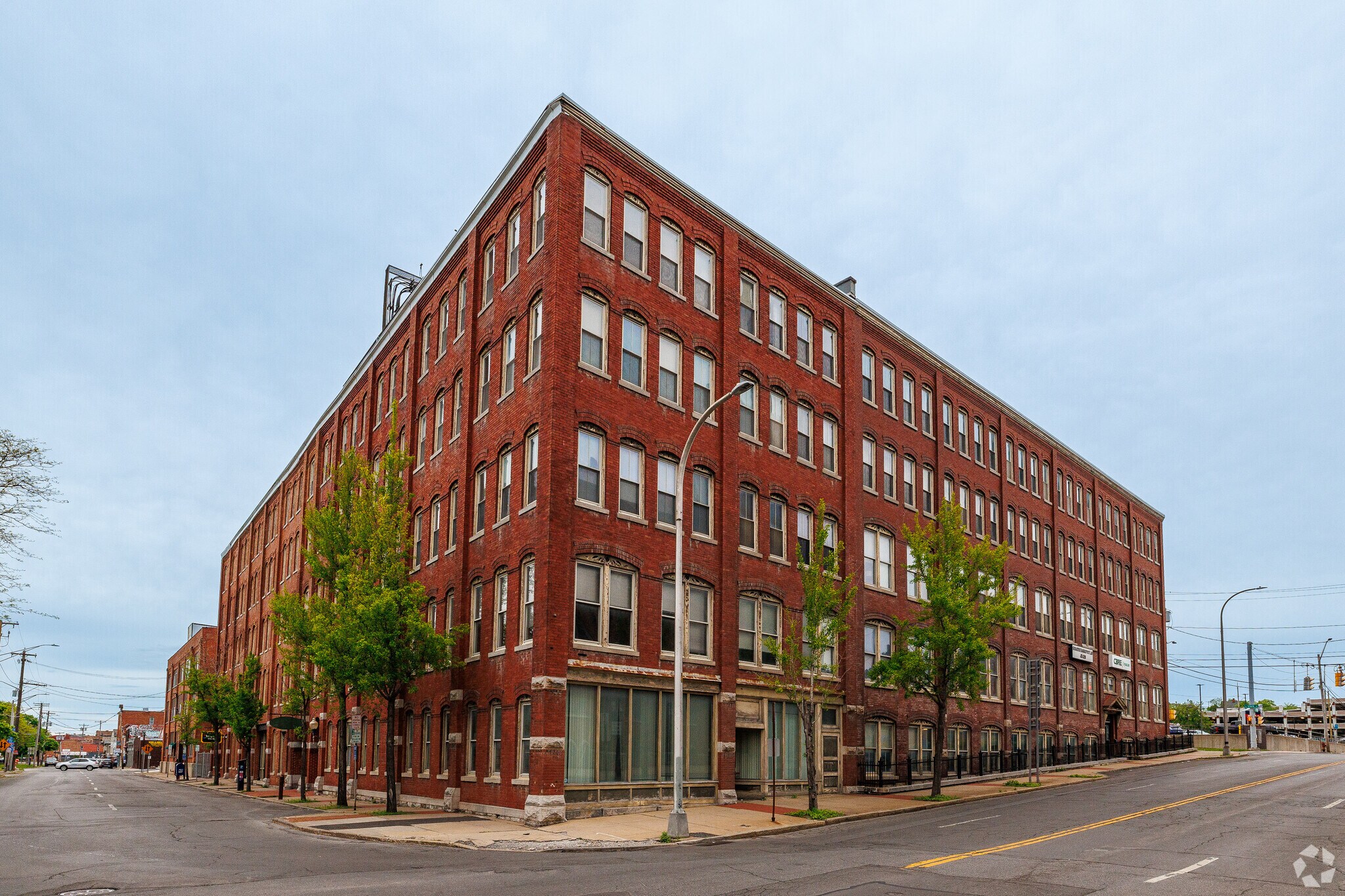 313 E Willow St, Syracuse, NY for lease Primary Photo- Image 1 of 16