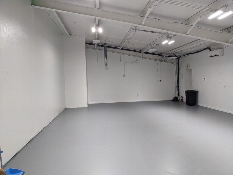 6 Seven Acres Dr, Little Rock, AR à louer - Photo du bâtiment - Image 2 de 7