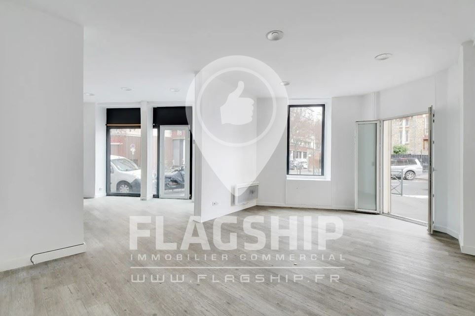 Retail in Asnières-sur-Seine for lease Interior Photo- Image 1 of 9