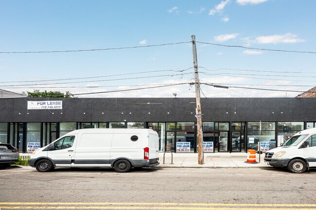 More details for 40-16 National St, Corona, NY - Retail for Lease