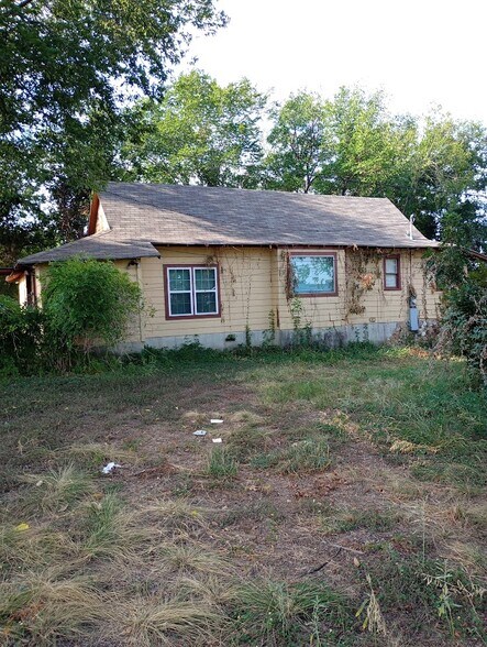 2104 Taft St, Fort Worth, TX à vendre - Photo du bâtiment - Image 2 de 3