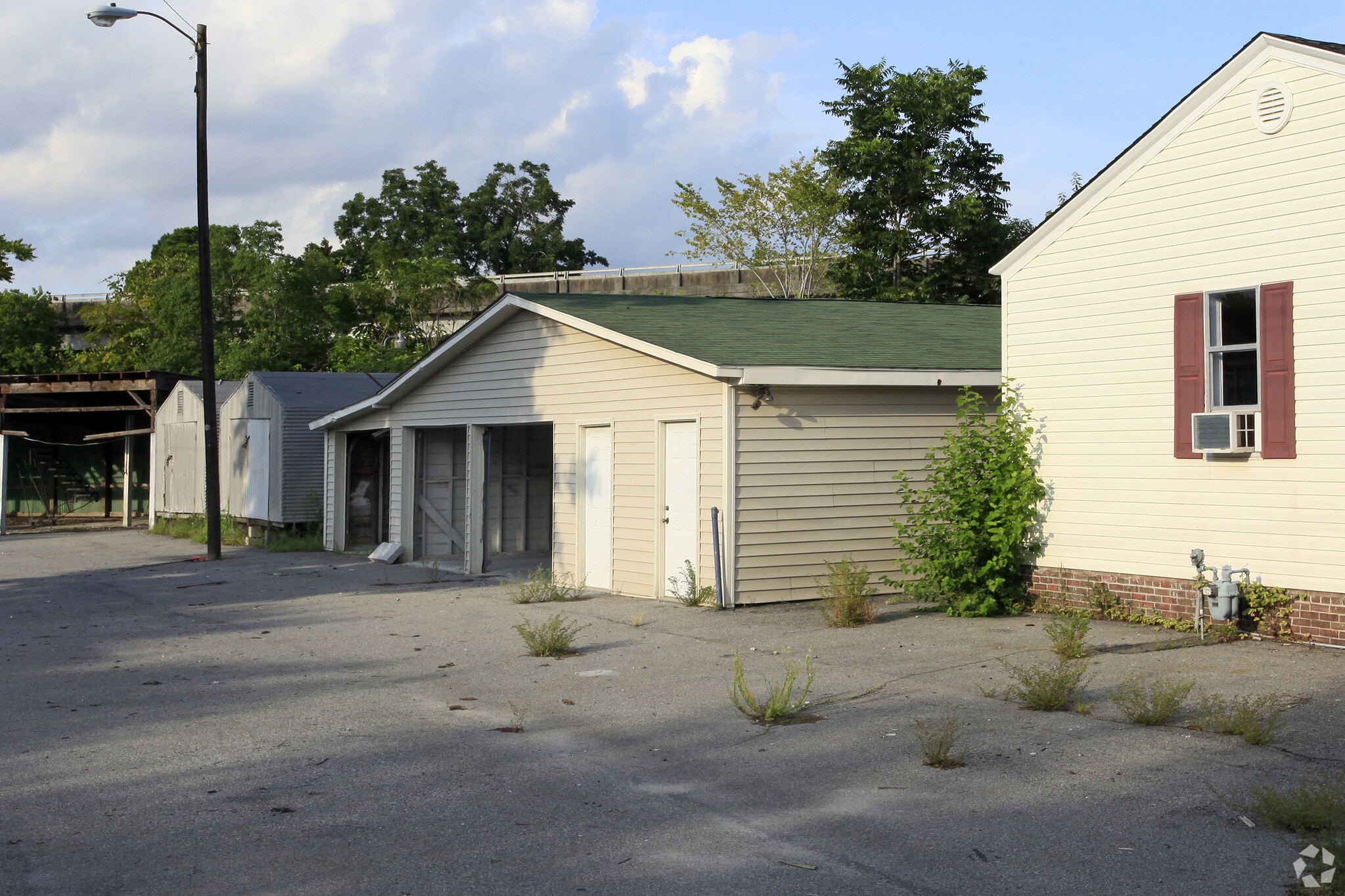 2123 Montford Ave, Charleston, SC for lease Primary Photo- Image 1 of 5