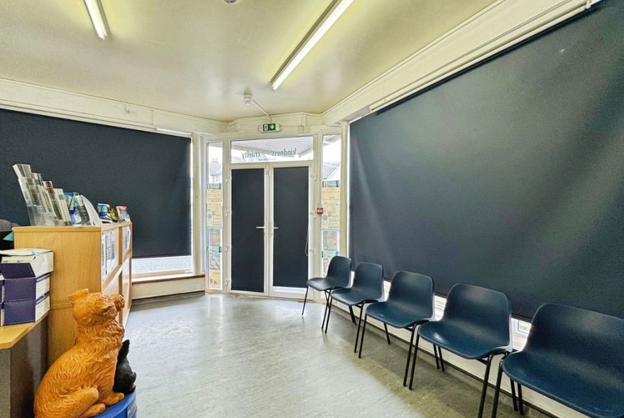 1 Vaughan St, Rhyl for sale - Interior Photo - Image 3 of 8