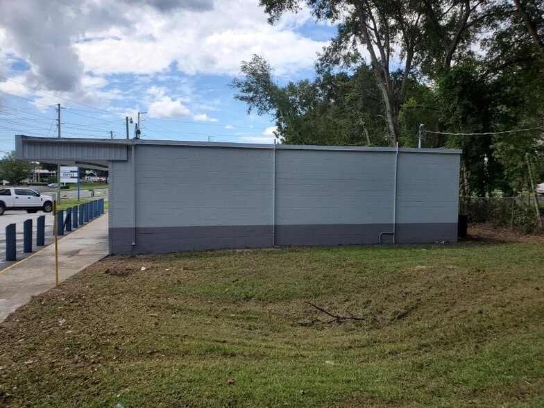 3383 E Gulf To Lake Hwy, Inverness, FL for lease - Building Photo - Image 3 of 4