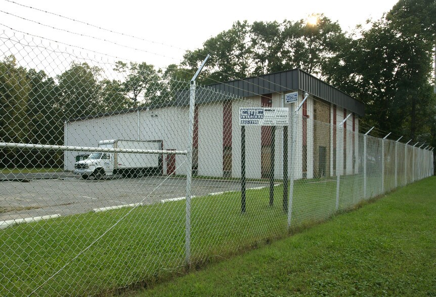 2110 Ruffin Rd, Richmond, VA à vendre - Photo du bâtiment - Image 2 de 3