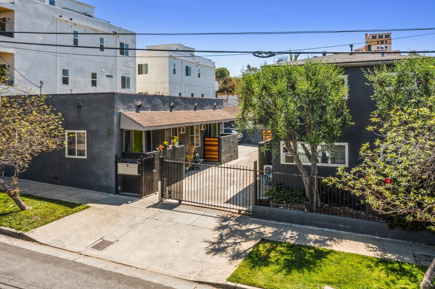 608-612 N Rampart Blvd, Los Angeles, CA à vendre - Photo du bâtiment - Image 3 de 34