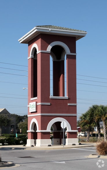 804-888 Gulf Breeze Pky, Gulf Breeze, FL for lease - Building Photo - Image 2 of 9