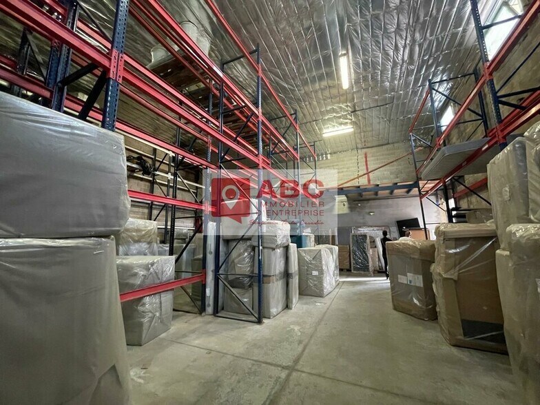 Flex in Castries for sale - Interior Photo - Image 1 of 4