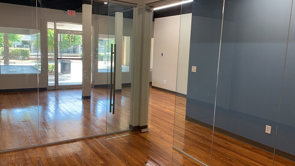 132 SW Main St, Rocky Mount, NC à louer - Photo du bâtiment - Image 3 de 10