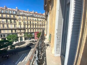 26 Rue De La Republique, Marseille à louer Photo intérieure- Image 1 de 8