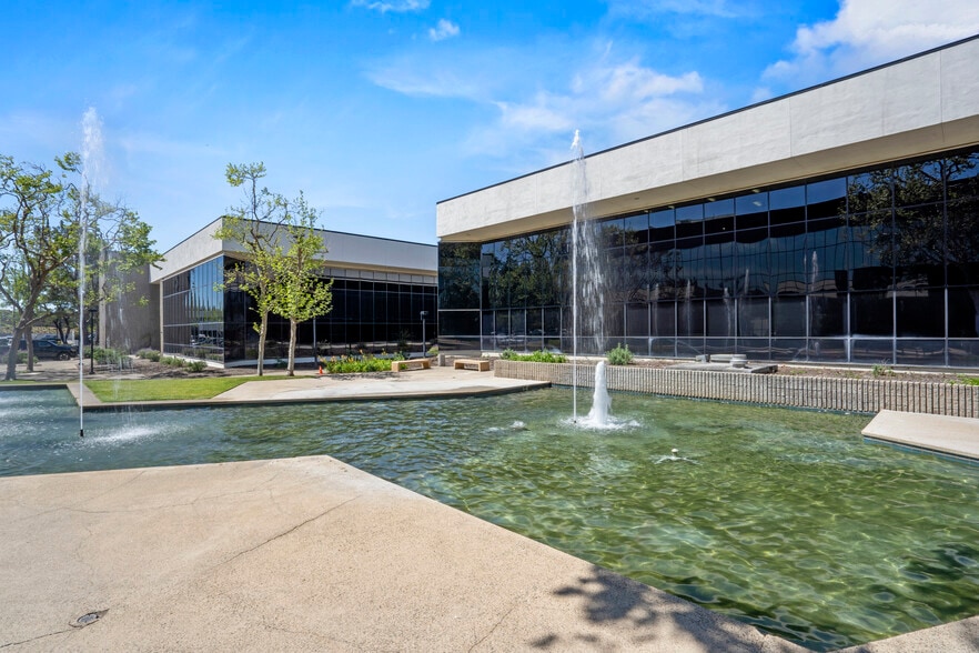 23421 S Pointe Dr, Laguna Hills, CA for lease - Building Photo - Image 3 of 8