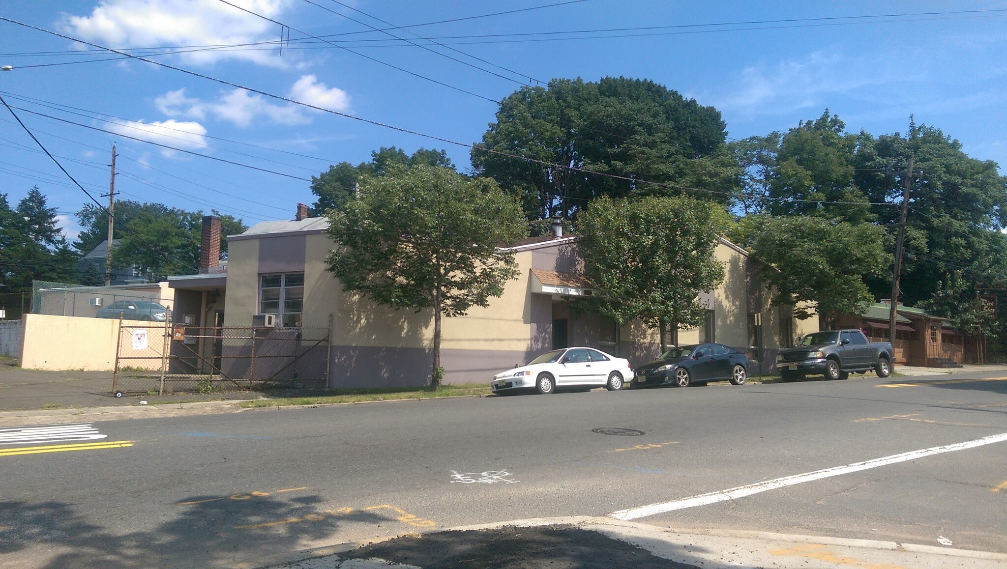 425 Paterson Ave, East Rutherford, NJ à vendre Photo principale- Image 1 de 8