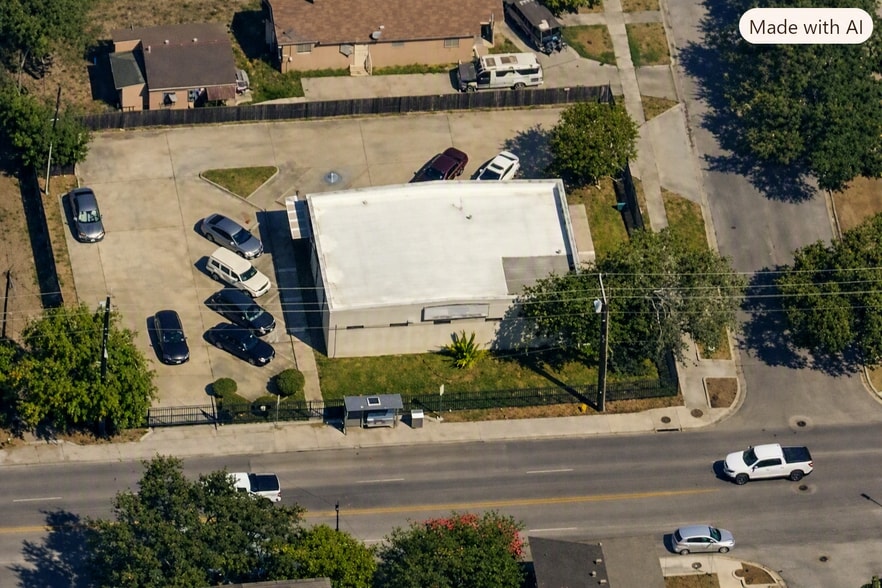 1306 Morgan Ave, Corpus Christi, TX for sale - Building Photo - Image 3 of 6
