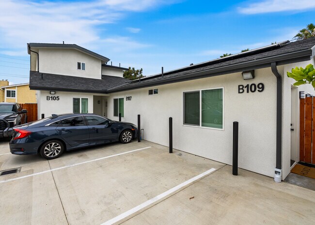 More details for 758 W 20th St, Costa Mesa, CA - Multifamily for Sale