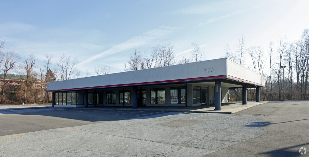 3025 E Main St, Cortlandt Manor, NY for lease - Building Photo - Image 2 of 2