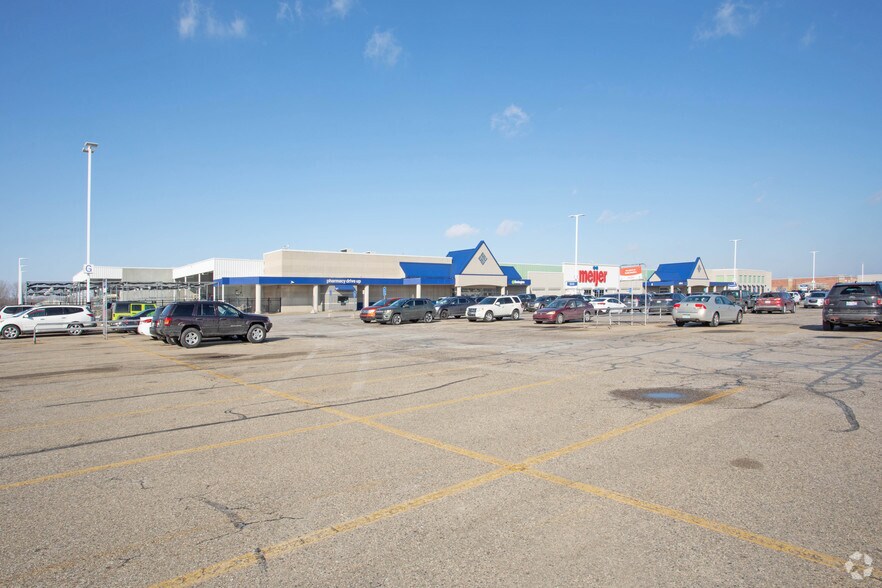 4725-4783 24th Ave, Fort Gratiot, MI à louer - Photo principale - Image 1 de 3