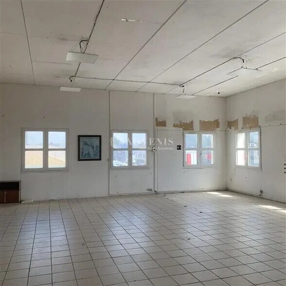 Office in Montpellier for sale - Interior Photo - Image 3 of 12