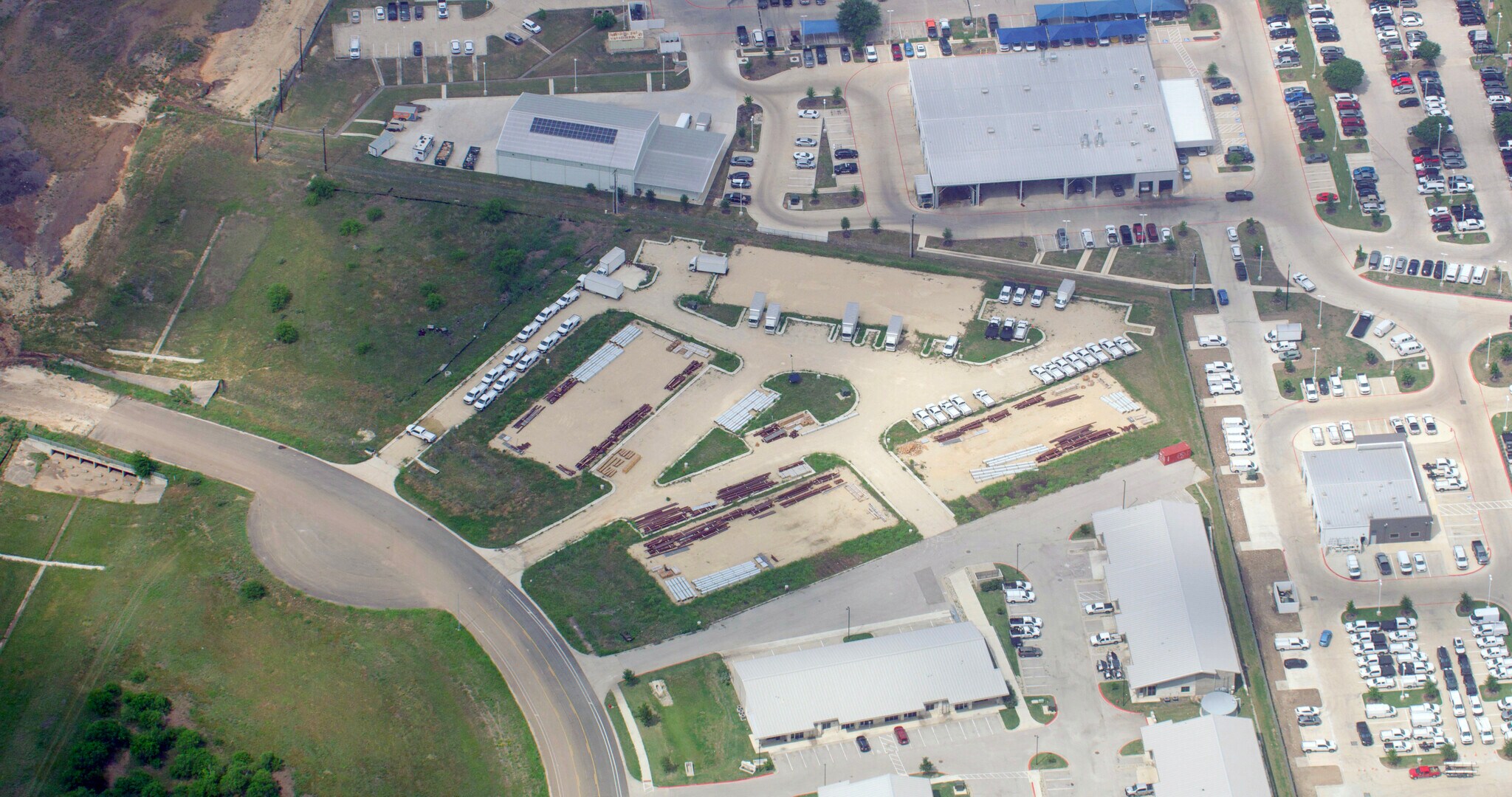 Riverwalk Dr, San Marcos, TX à louer Photo du bâtiment- Image 1 de 7