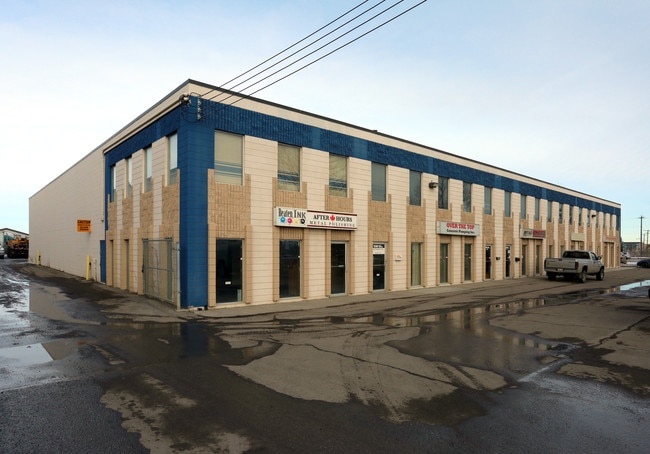 Plus de détails pour 15140 128th Ave NW, Edmonton, AB - Industriel à vendre