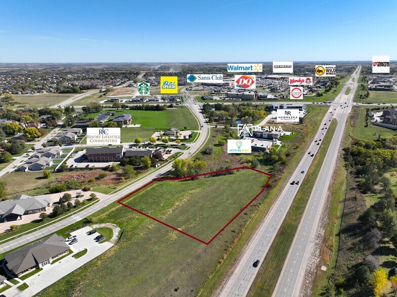 8101 Eiger Dr, Lincoln, NE for sale - Building Photo - Image 2 of 4