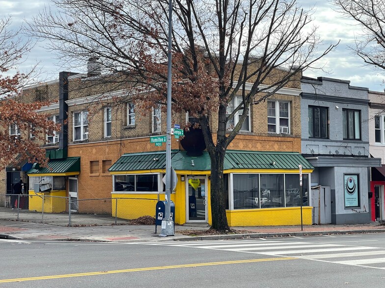 5125 Georgia Ave NW, Washington, DC à louer - Photo du bâtiment - Image 1 de 4