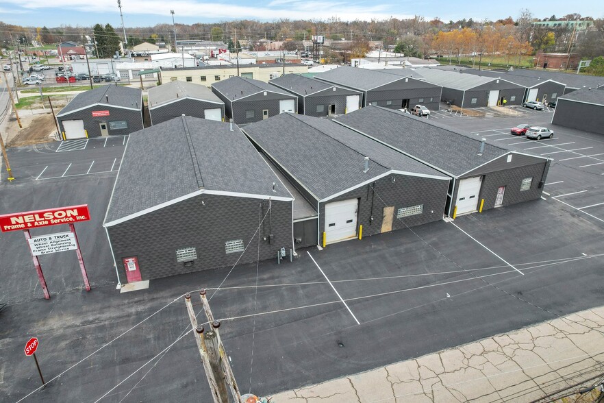 572 S Nelson Rd, Columbus, OH for lease - Building Photo - Image 2 of 16