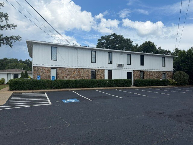 3025 University Ave, Columbus, GA for lease - Building Photo - Image 3 of 4