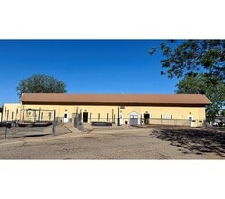 1055 Delaware Ave, Longmont, CO for lease Building Photo- Image 1 of 4
