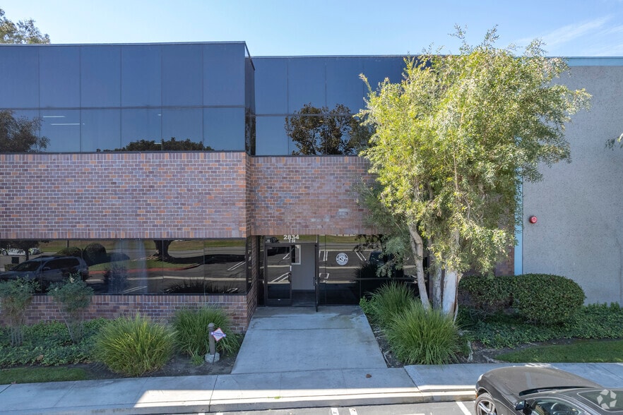 2820-2834 La Mirada Dr, Vista, CA à louer - Photo du bâtiment - Image 2 de 26