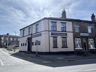 Plus de détails pour 2 South Ln, Elland - Commerce de détail à vendre