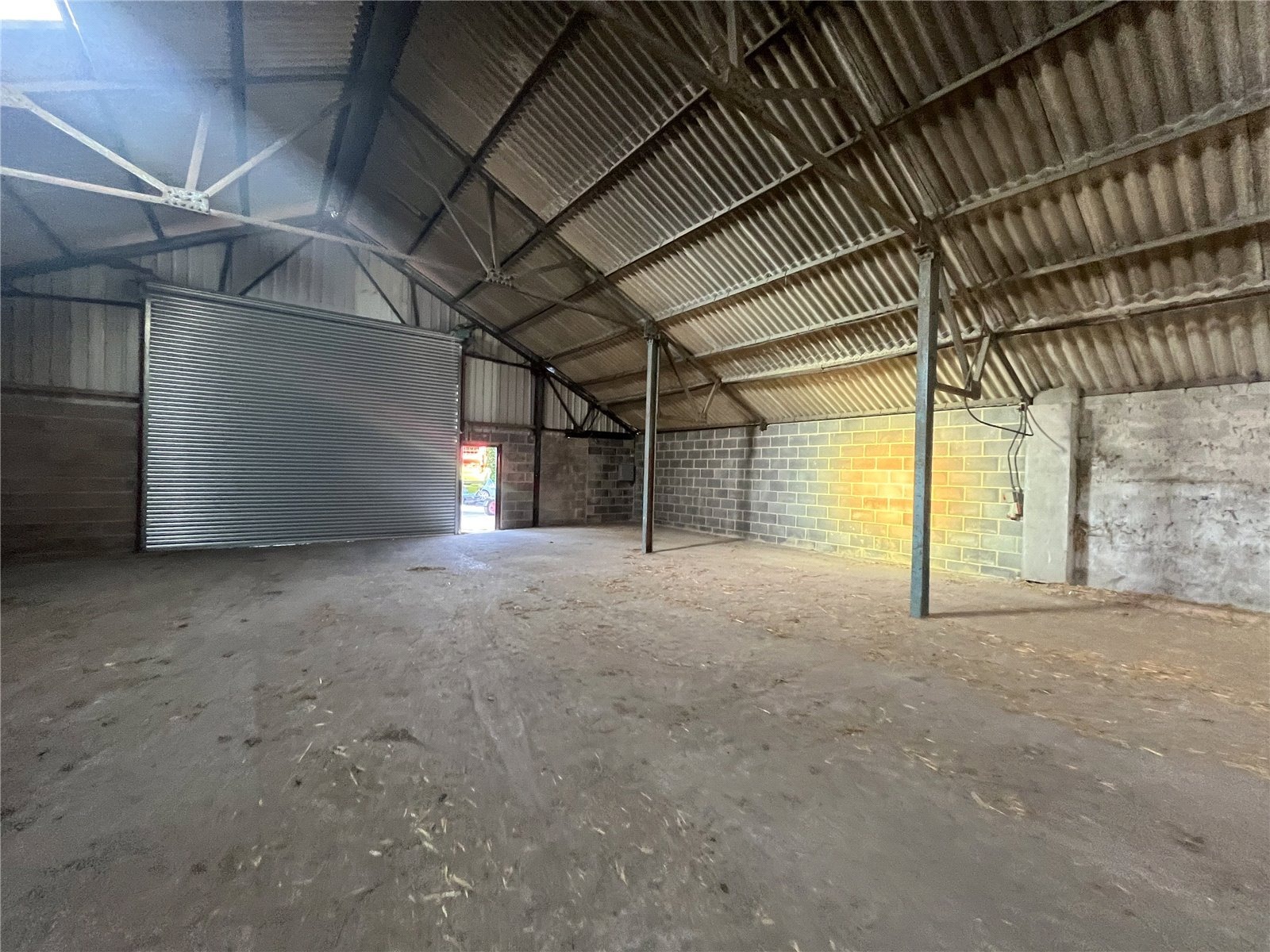 Witchell Ln, Urchfont for lease Interior Photo- Image 1 of 1