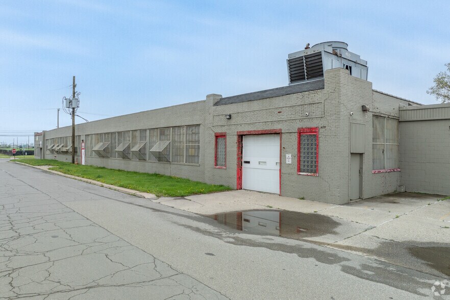 401 Saint Jean St, Detroit, MI à vendre - Photo du bâtiment - Image 2 de 9