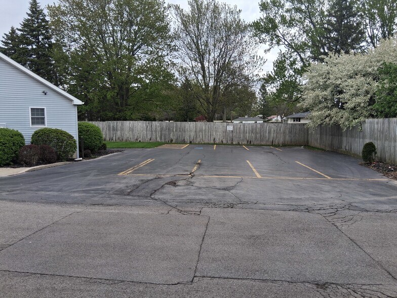5833 S Transit Rd, Lockport, NY à vendre - Photo du bâtiment - Image 2 de 2